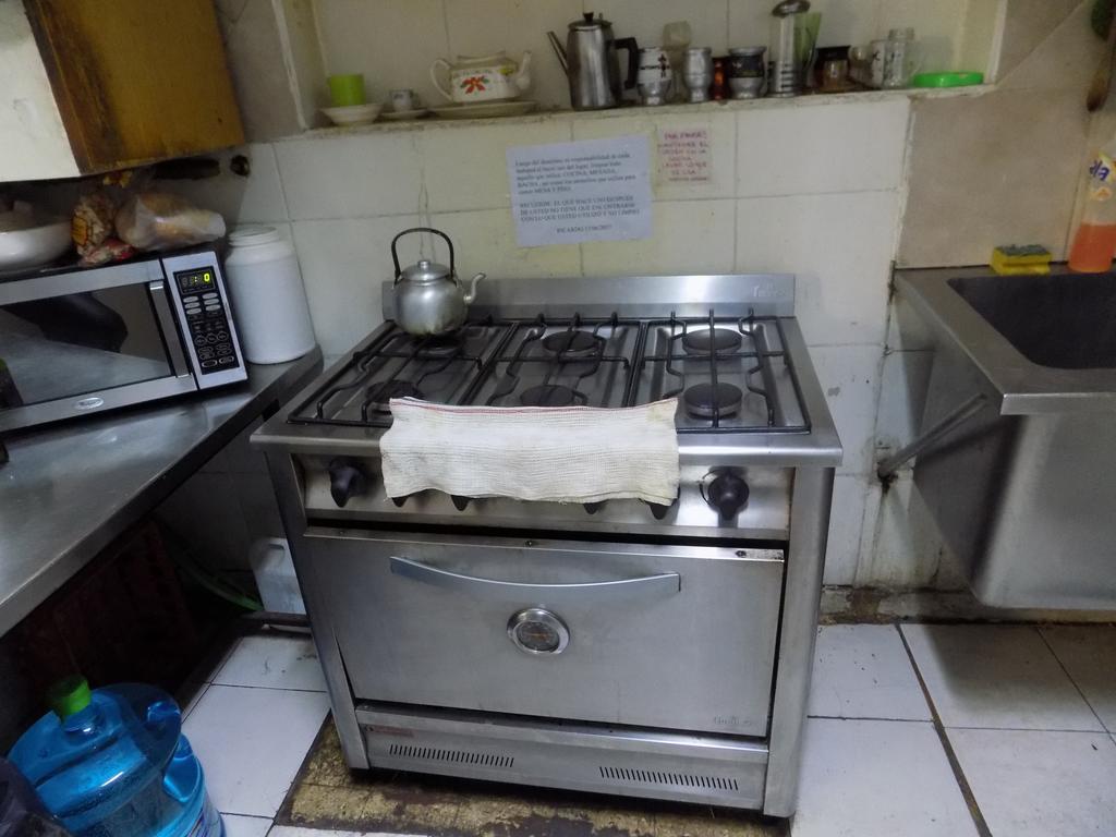 Hospedaje La Rana Buenos Aires Ngoại thất bức ảnh
